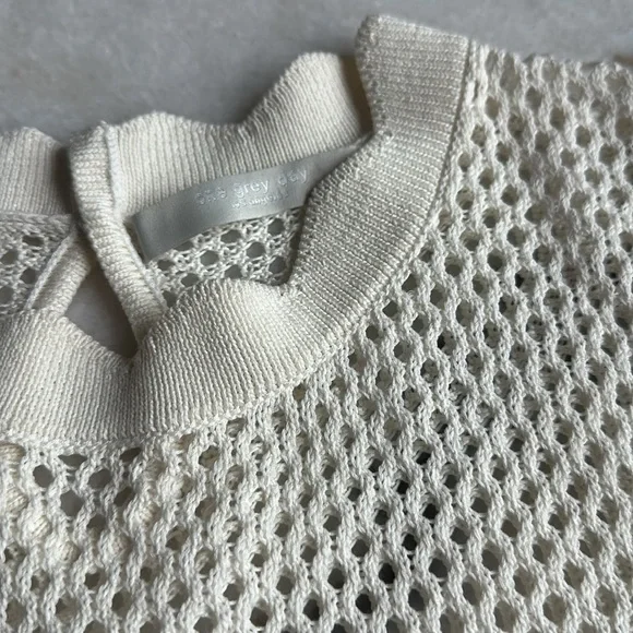 Revolve One Grey Day crocheted mesh short sleeve sweater - Picture 2 of 10